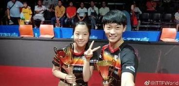 直播球赛吃瓜,吃瓜群众围观精彩瞬间